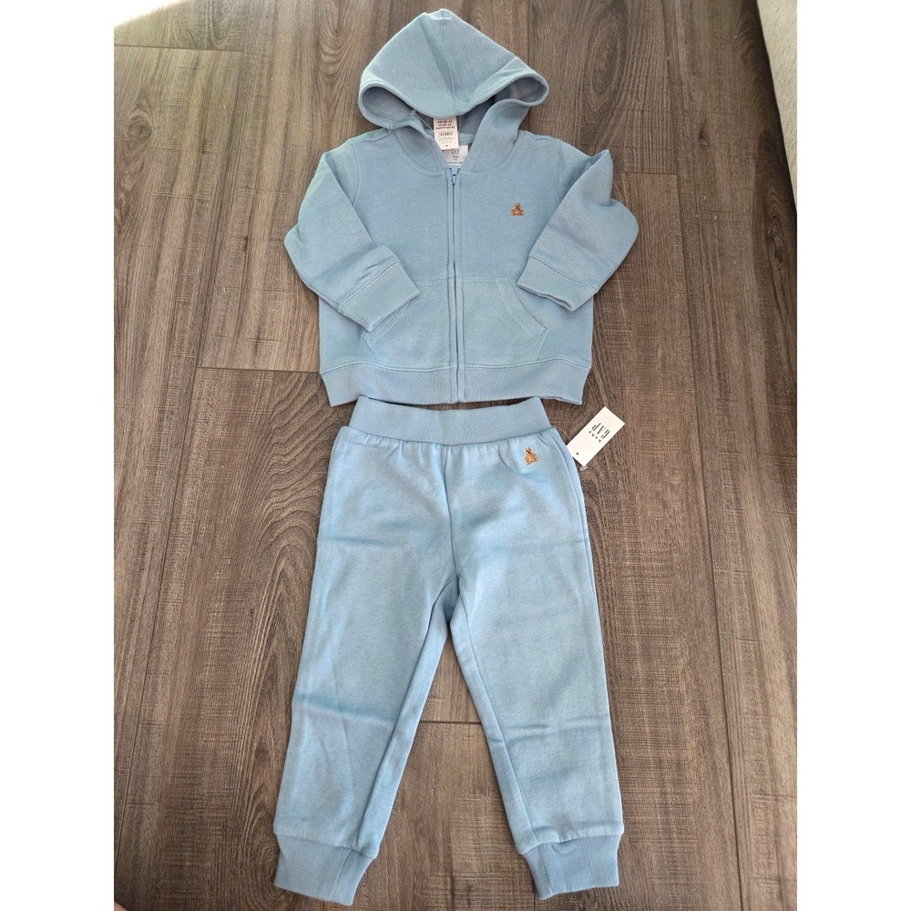 Baby‎ gap set 18-24 mos